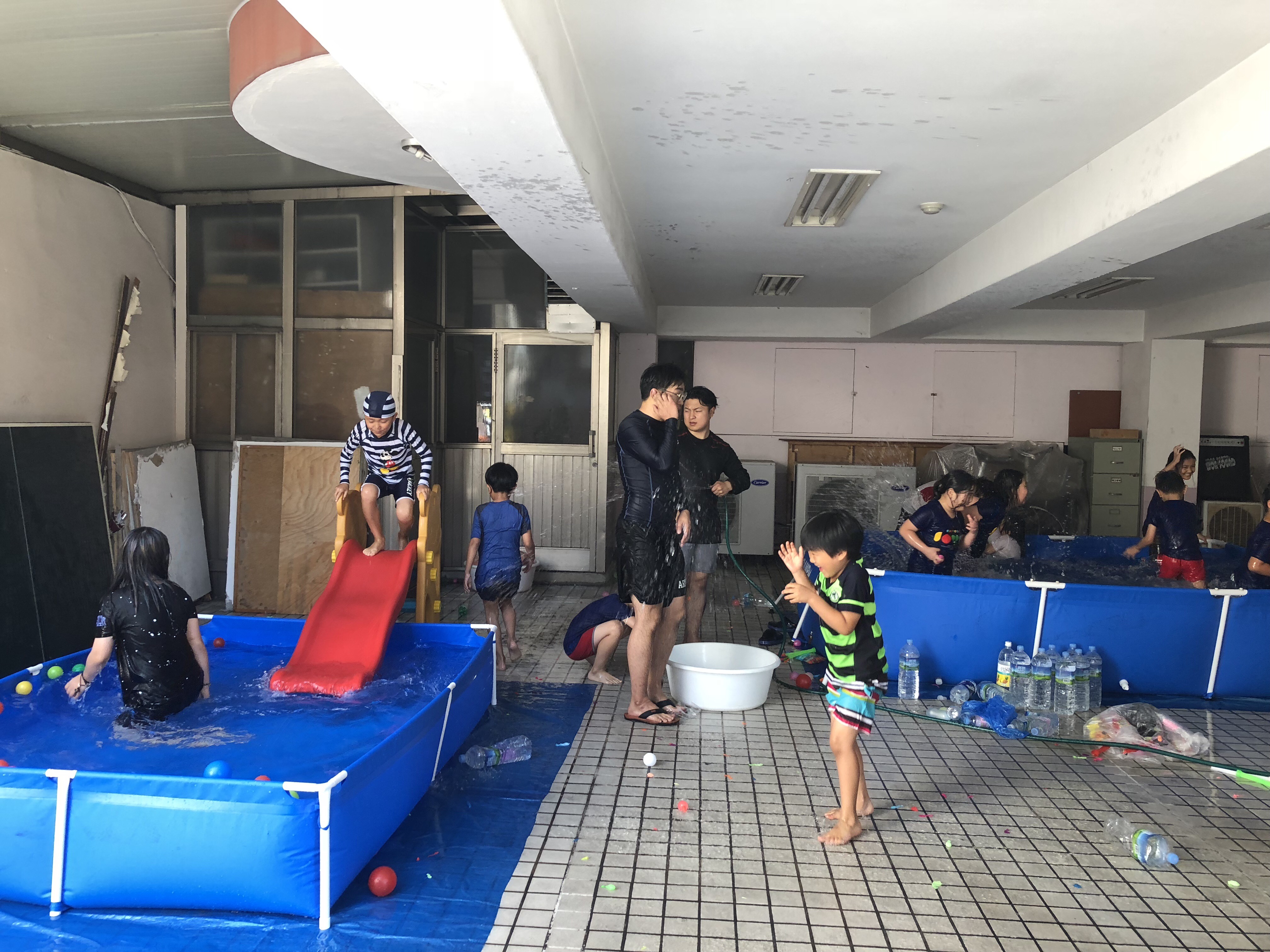 edc27aa460e2aacfefab6b15ab9288da.jpg